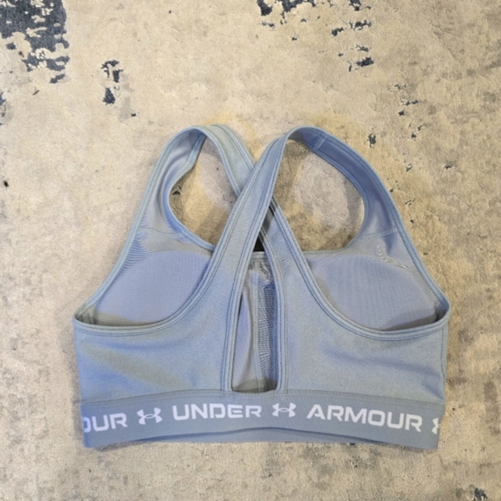 SOLD Under Armour Mid Crossback sports bra - Picture 2 of 8